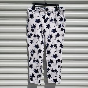 GAP floral signature skinny ankle jeans